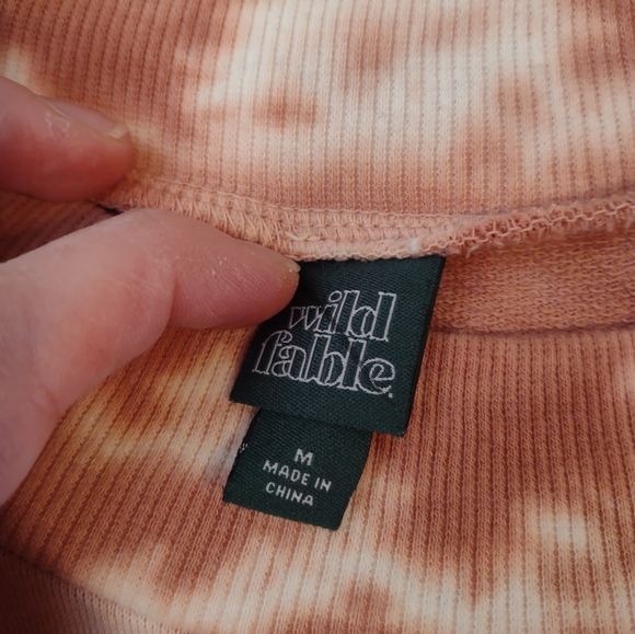 3/$20 wild fable • tie dye sweatshirt dress with pockets - Picture 5 of 5